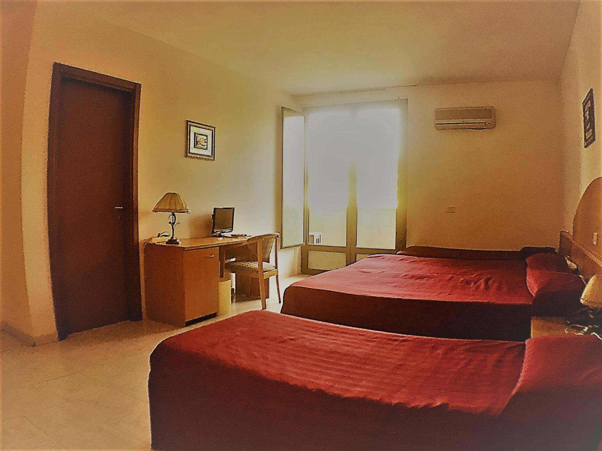 Ascot Lodging Cardano Al Campo Værelse billede